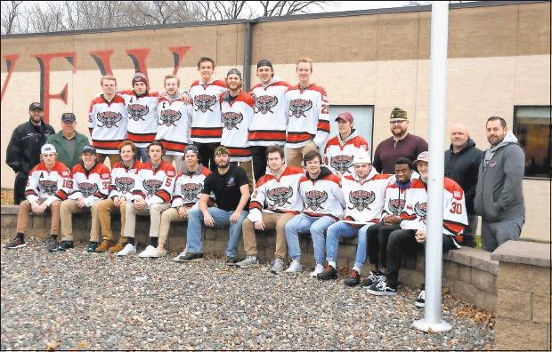 WarHawks meet some vets prior to Wednesday night showdown