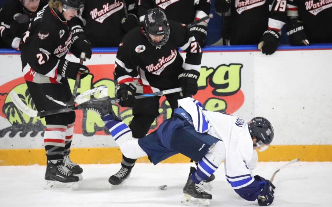 WARHAWKS MAKE LATE PUSH BUT COME UP SHORT